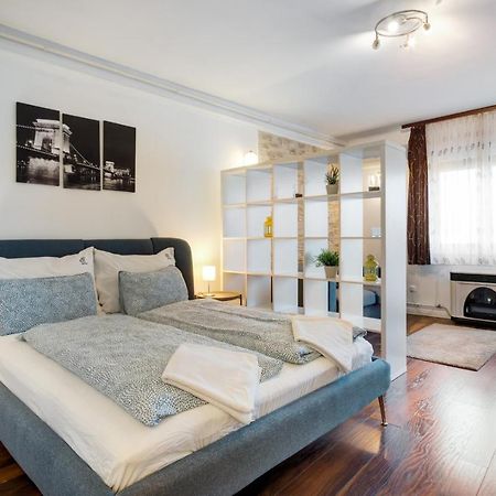 River View Apartment Budapest Esterno foto